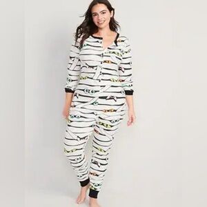 OLD NAVY | One Piece Onesie Mummy Halloween Spooky Pyjamas | Size L